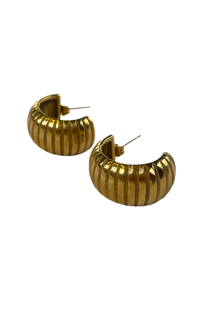 Ribbed hoops