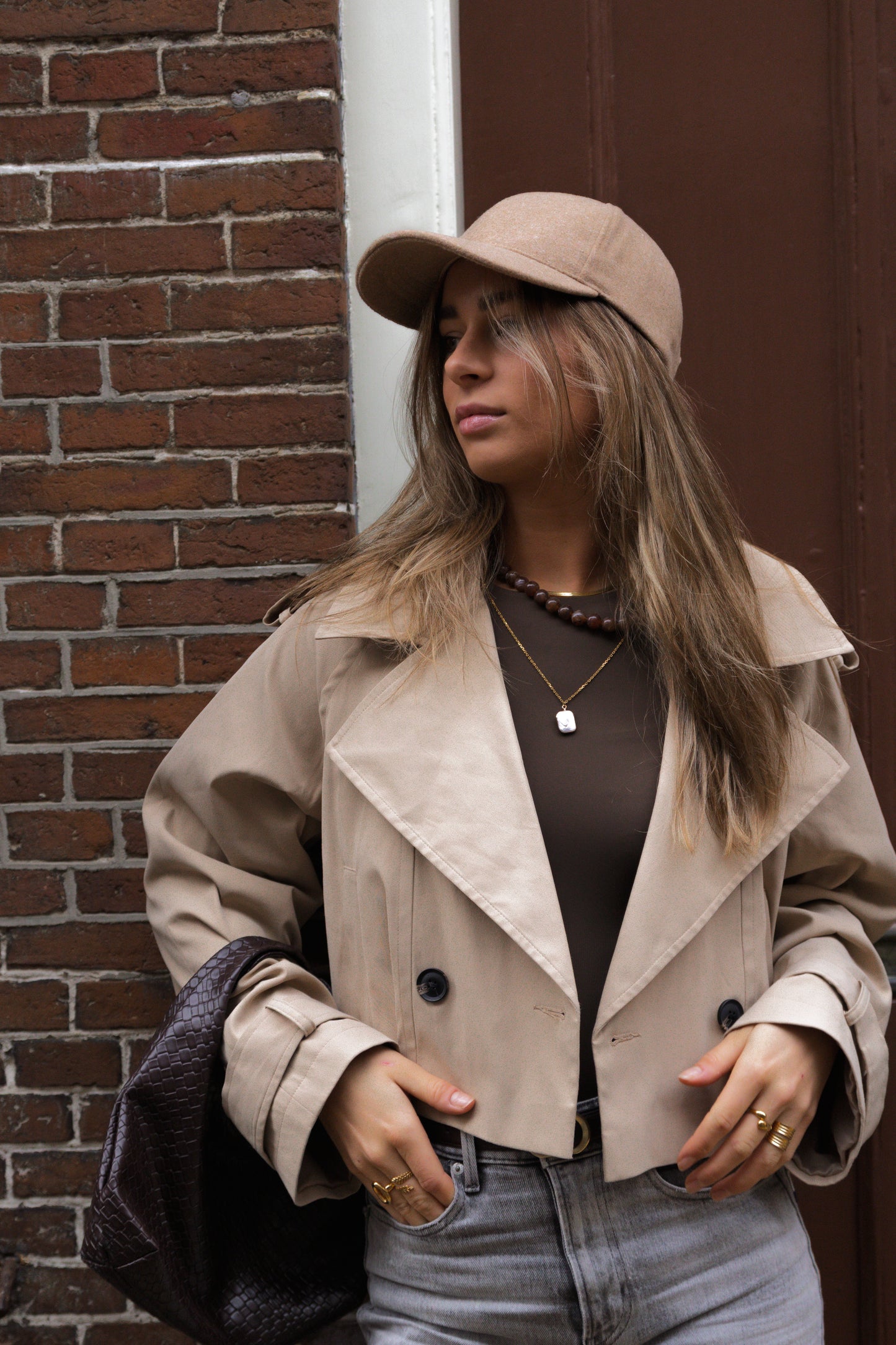 Caramel pearl necklace