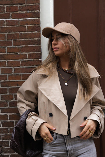 Caramel pearl necklace