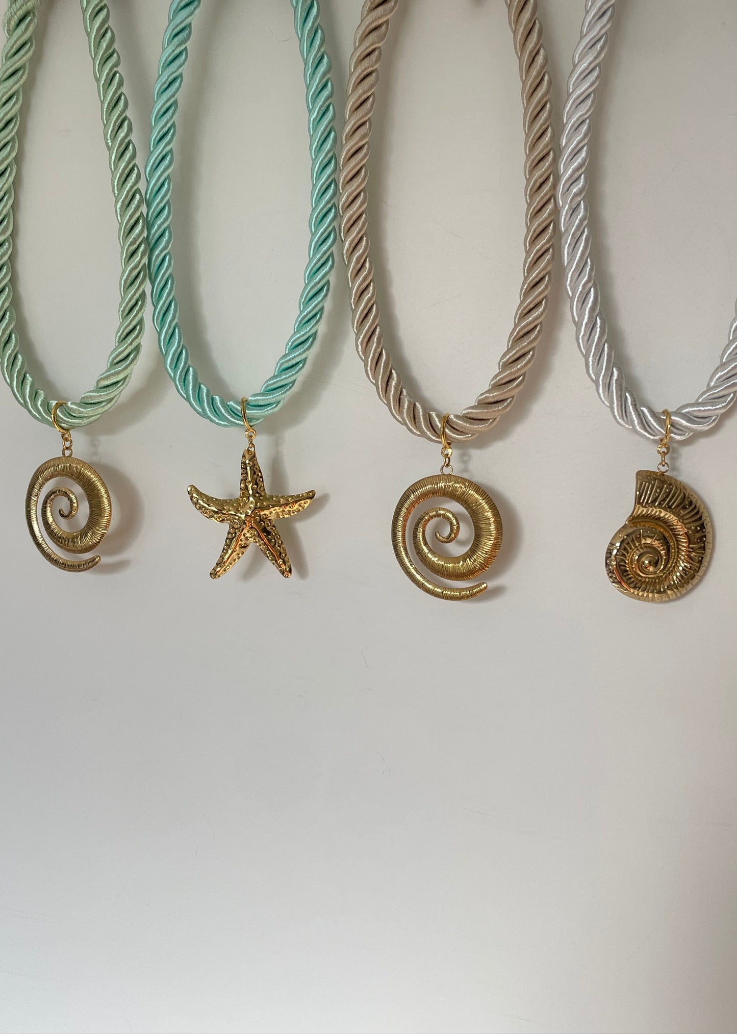 Ibiza Glow necklace