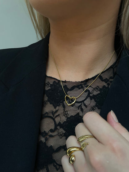Lovely necklace